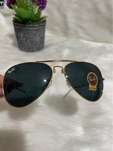 Rayban güneş gözlüğü