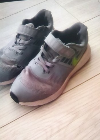 Nike Erkek Çocuk Gri Sneakers