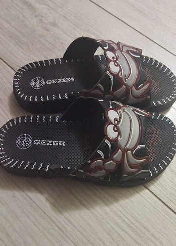 28 Beden Kahverengi Baskılı Erkek Çocuk Terlik