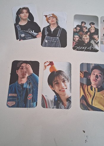 Beden Renk Straykids 27 adet çift taraflı fotokart