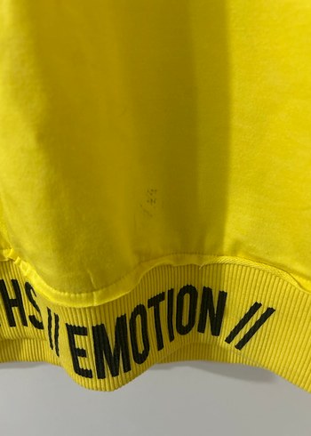 Sarı Baskılı Kadın Sweatshirt - Görsel 2