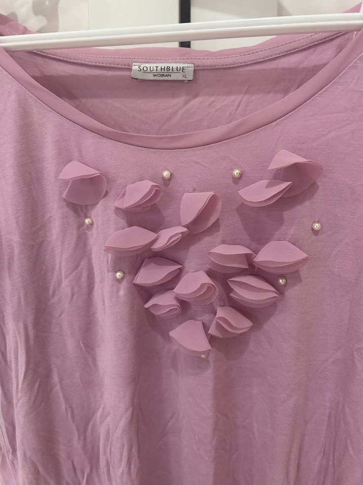 Lila renk inci ve tül detaylı bluz - Görsel 2