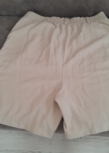 Bej Keten Yüksek Bel Rahat Kesim Şort - Görsel 2