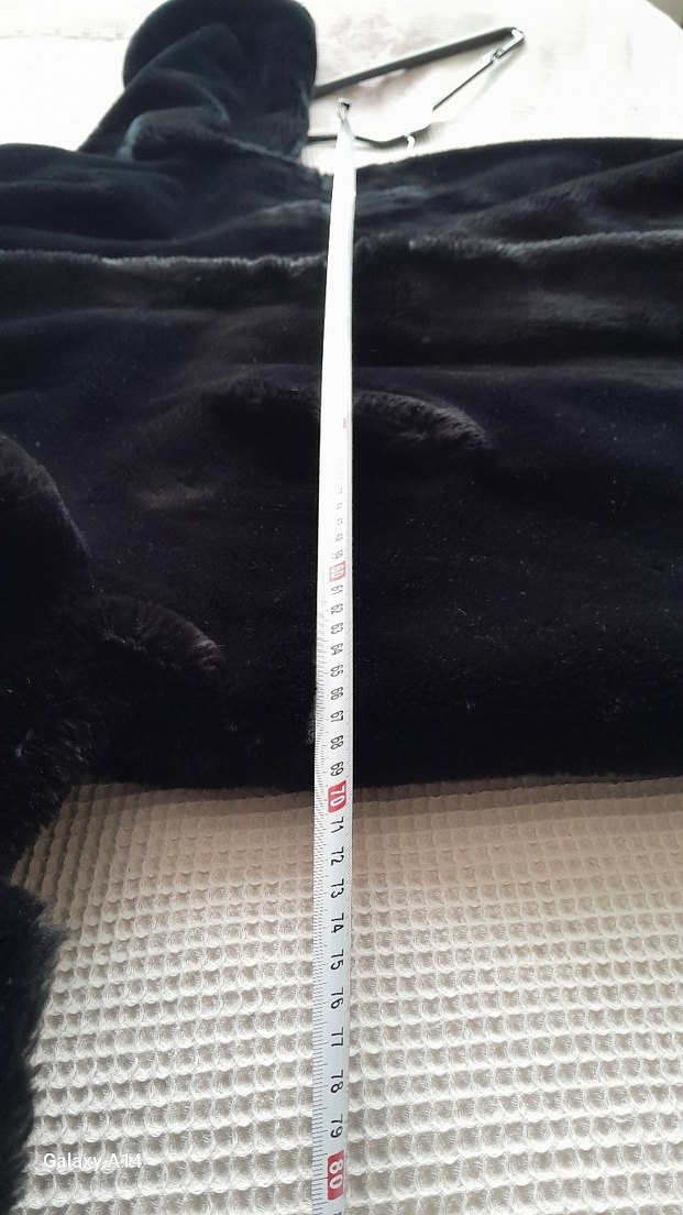 Kapusonlu  pelus kurk - Görsel 4