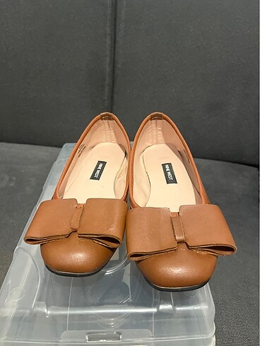Nine West 37 numara babet hiç kullanılmadı