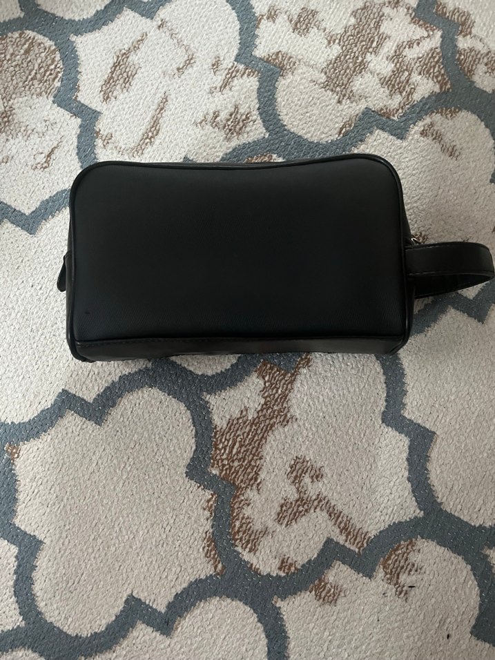 Prada Kol altı Çantası - Görsel 2