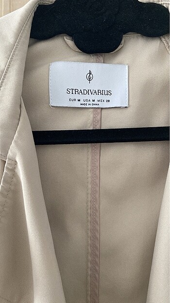 m Beden Trenchcoat