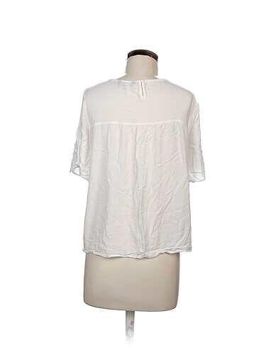 36 Beden LC Waikiki Bluz %70 İndirimli.
