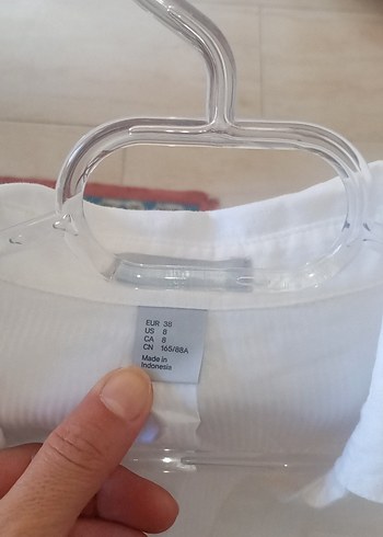 38 Beden Kolsuz Beyaz Keten diz hizasi birkaç kez giyildi