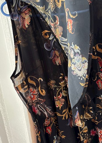 Bohem Tarzı Uzun Desenli V Yakalı Elbise - Görsel 6