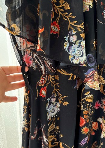 Bohem Tarzı Uzun Desenli V Yakalı Elbise - Görsel 7