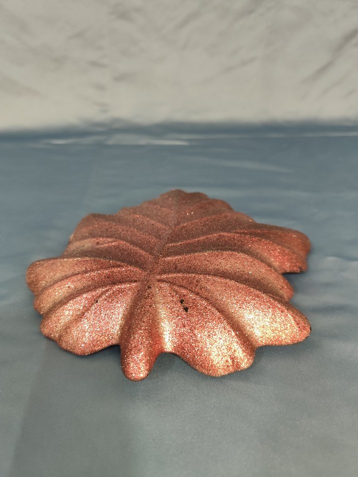 Bordo Yaprak Şeklinde Dekoratif Tabak - Görsel 3