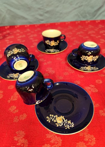 Koyu Mavi Çiçek Desenli Porselen Fincan Takımı - Görsel 5