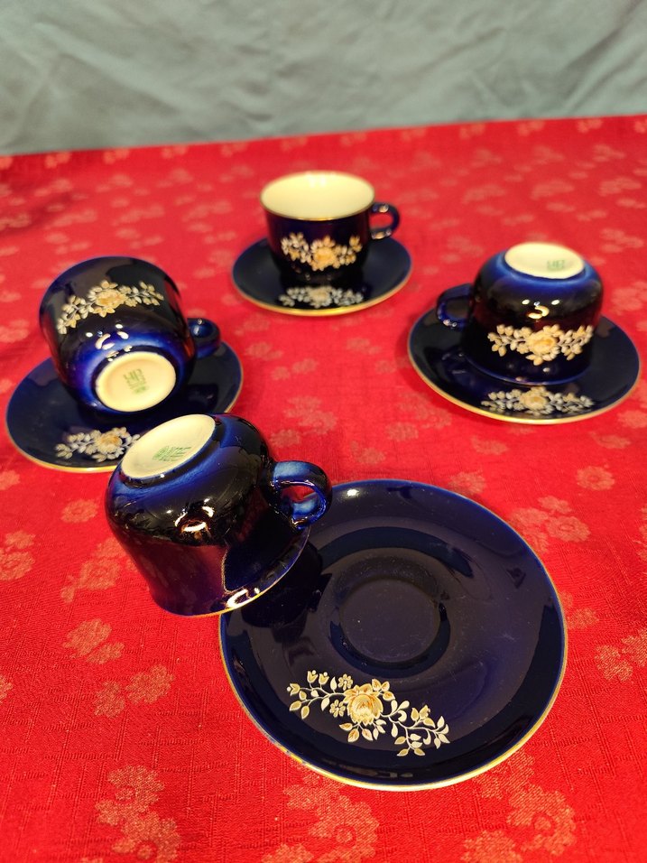 Koyu Mavi Çiçek Desenli Porselen Fincan Takımı - Görsel 5
