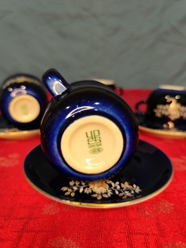 Koyu Mavi Çiçek Desenli Porselen Fincan Takımı - Görsel 2