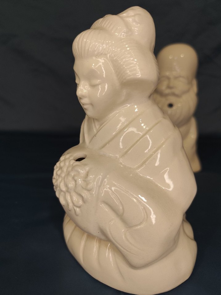 Beyaz Seramik Figürin Seti - Görsel 2