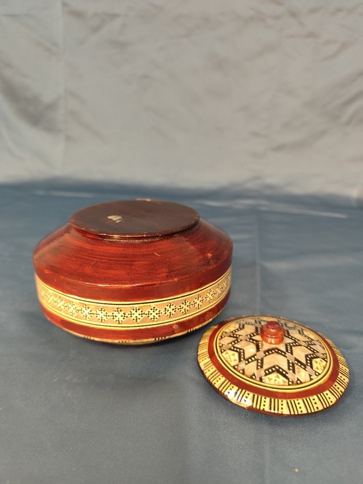 Ahşap el boyaması sedefli işlemeli şekerlik - Görsel 3