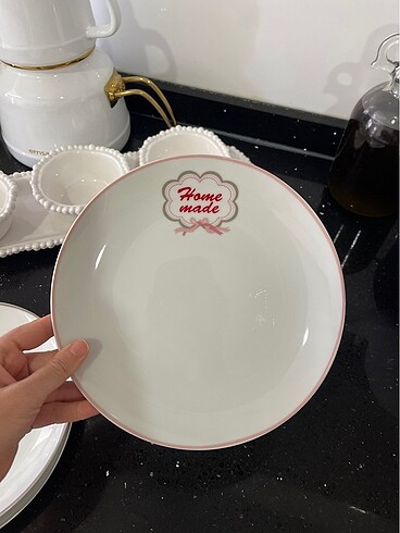  Beden Renk 4 adet kahvaltı tabağı