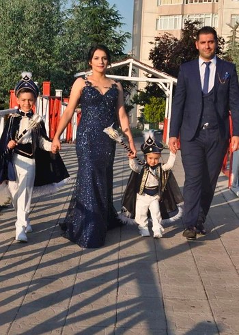 40 Beden lacivert Renk İşlemeli Lacivert Uzun Abiye Elbise