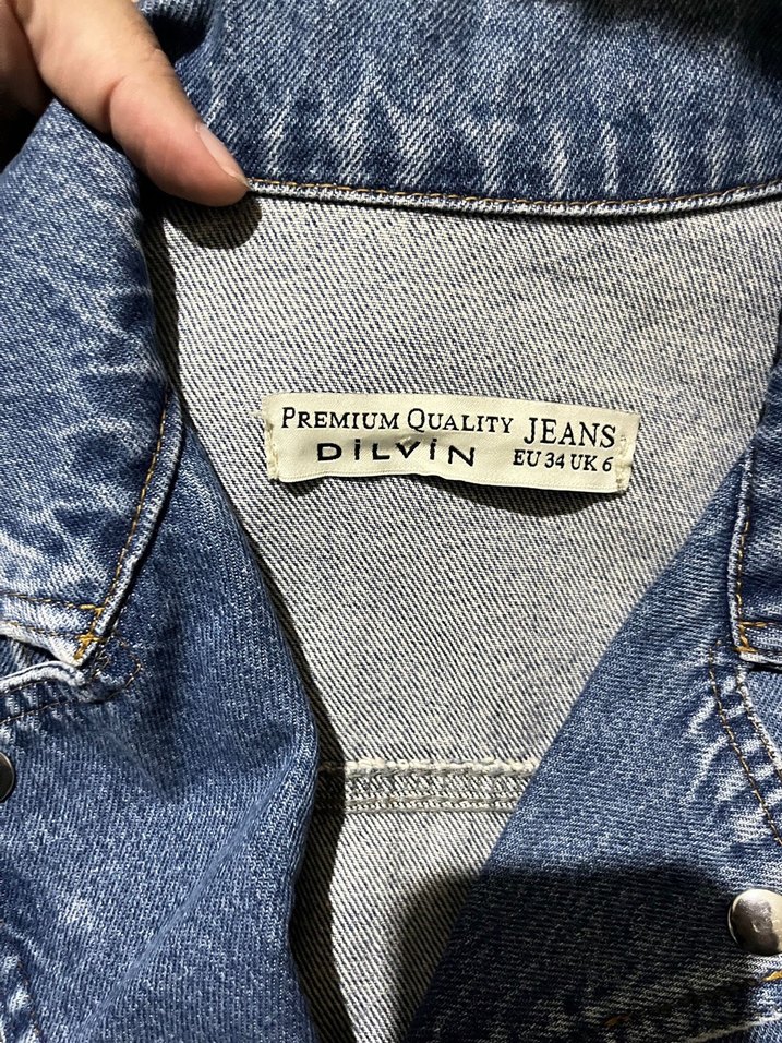 Tokalı Mavi Kadın Kot Ceketi - Görsel 3