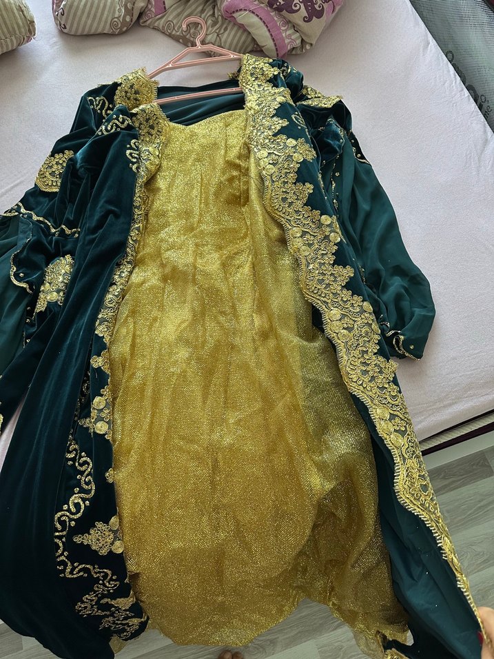 Kadın Uzun Kollu V Yakalı Desenli Altın Renkli bindallı - Görsel 2