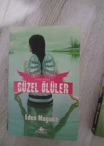 Beden Güzel Ölüler 3 Kitap Seti - Eden Maguire