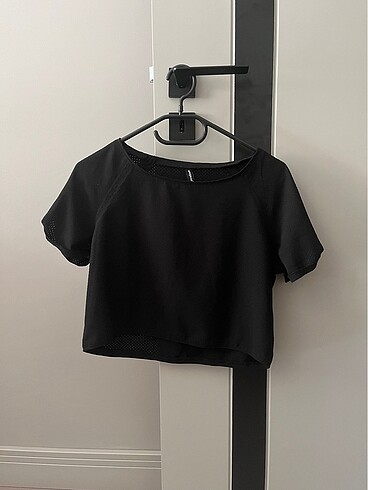 Stradivarius siyah crop
