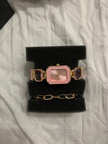 Beden pembe Renk Swarovski model saat