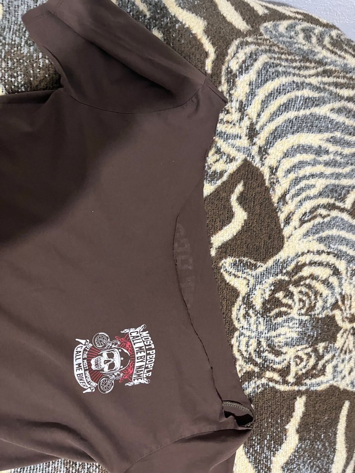 Kahverengi Baskılı Biker Kadın Tişörtü - Görsel 2