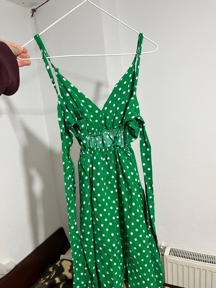 Parlak Yeşil Puantiyeli  Elbise - Görsel 5