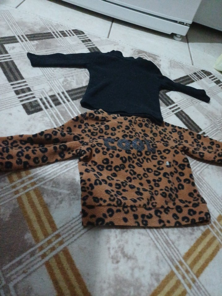 Kız Çocuk Leopar Desenli kazak - Görsel 2