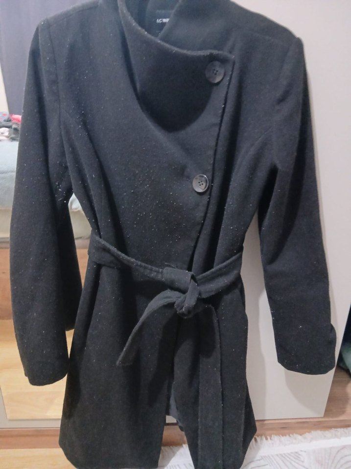 Düğmeli Siyah Midi Kadın Kaban - Görsel 2