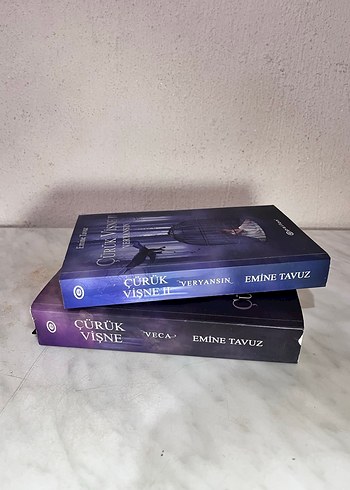 Çürük Vişne I & II Roman Seti - Görsel 2