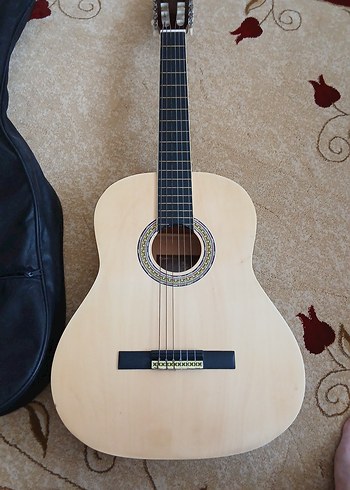 Bej Klasik Gitar