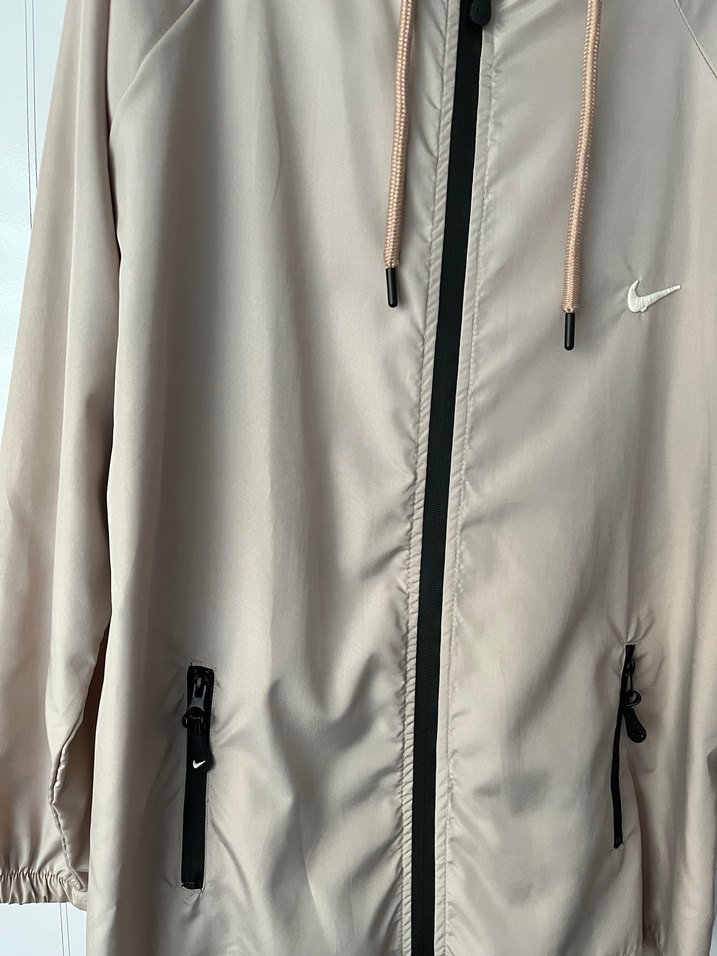 Bej Kapüşonlu  Yağmurluk - Görsel 2