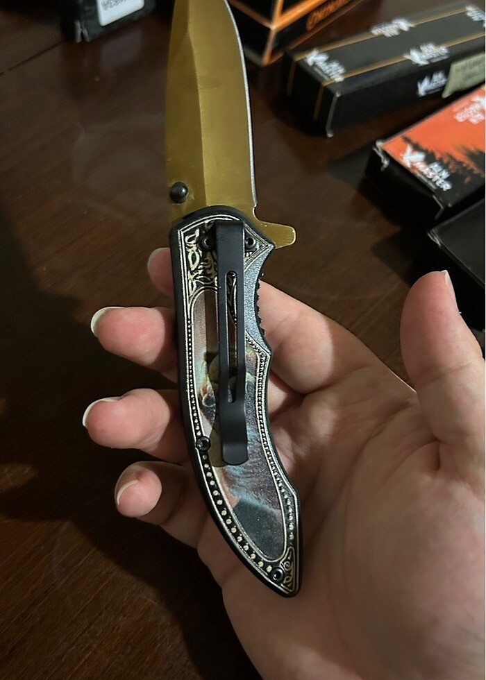 Desenli figürlü Çalı - Görsel 3