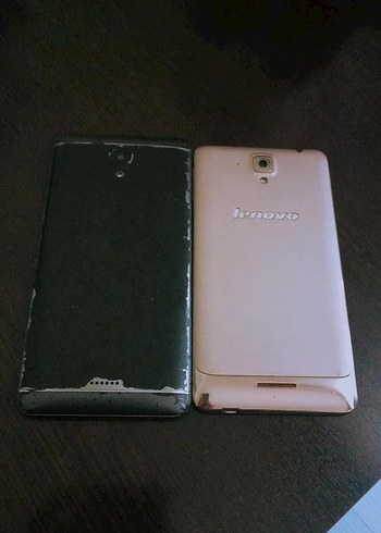 İki Adet Siyah Android Telefon - Görsel 2