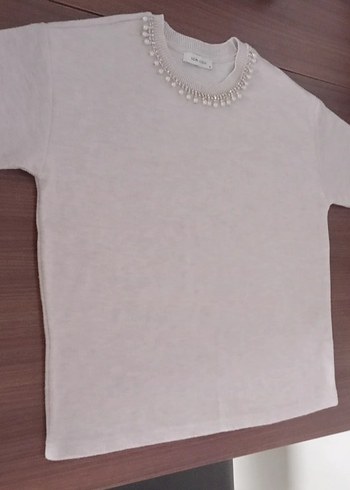 Boncuk Kolye Detaylı Kadın Bluz - Görsel 5