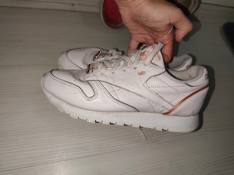 Reebok Classic Kadın Spor Ayakkabı  Orijinal  Temiz - Görsel 3