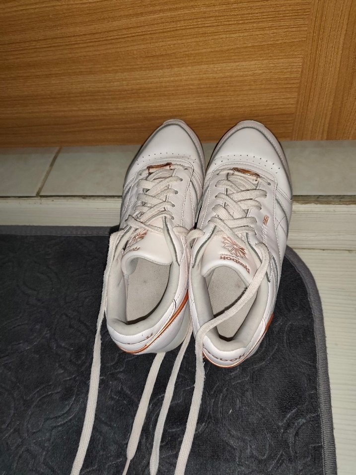 Reebok Classic Kadın Spor Ayakkabı  Orijinal  Temiz - Görsel 4