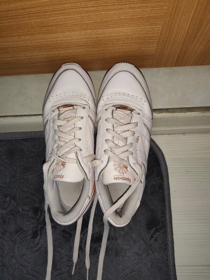 Reebok Classic Kadın Spor Ayakkabı  Orijinal  Temiz - Görsel 5