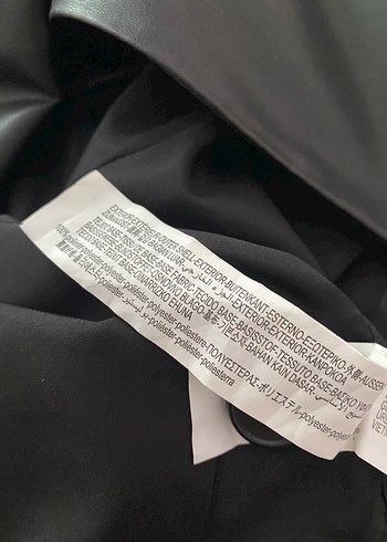 Bershka Siyah Deri Düğmeli Ceket