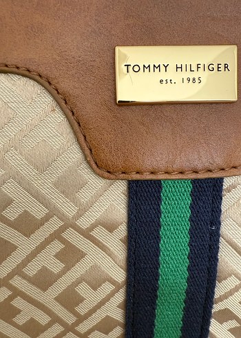  Beden Tommy Hilfiger Bej Deri Kadın Çapraz Çanta
