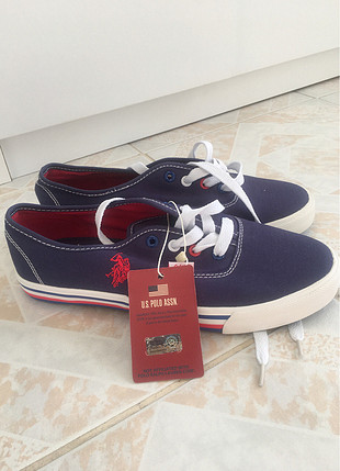 U.S Polo Assn. U.S polo sneaker.