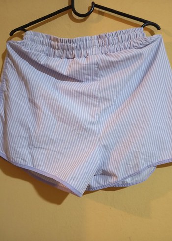 Mor Çizgili Mini Şort - Görsel 4