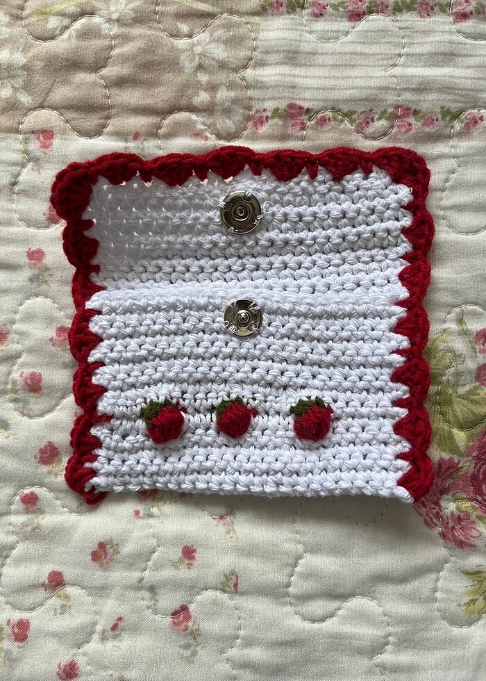 örgü çilek cüzdan kartlık - Görsel 2