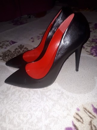 Alvina siyah topuklu stiletto