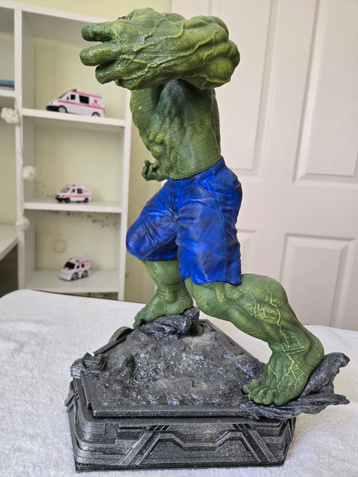 Hulk 3d 45 cm - Görsel 3