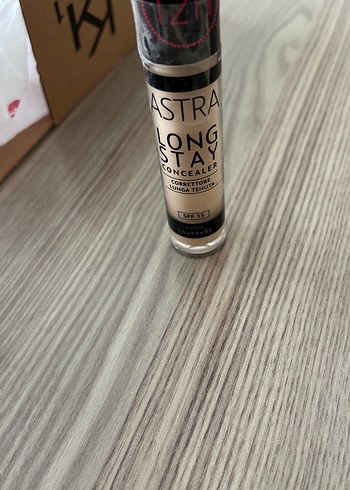 Astra Long Stay Kapatıcı SPF15 Bej
