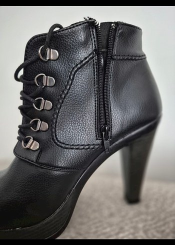 Kadın Siyah Platform Topuklu Bot - Görsel 6